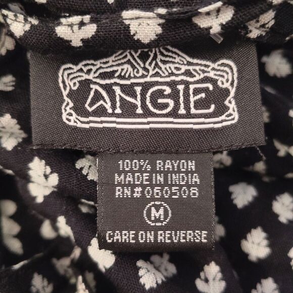 Angie Black Floral Lace Up Back Boho Cropped Top Medium - Picture 10 of 10